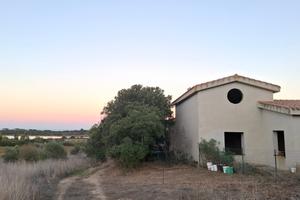 Casa da ultimare con 2 ettari di terreno Feraxi