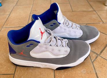 Air Jordan Max Aura 2 (EU 46)
