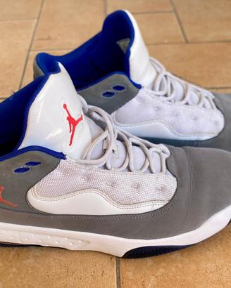 Air Jordan Max Aura 2 (EU 46)
