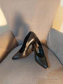 décolleté in pelle nera tacco 8cm