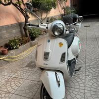 Piaggio Vespa 300 GTS - 2009