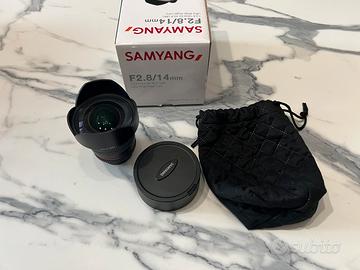 Obiettivo Samyang 14mm f/2.8 attacco nikon