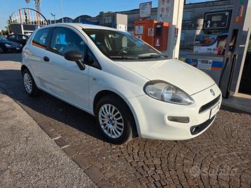 Fiat Grande Punto 1.3 MJT 75 CV Autocarro Van 4 po