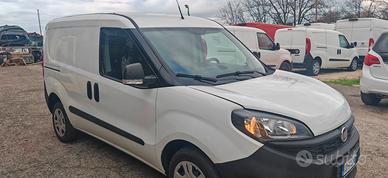 Fiat doblo 3 posti