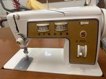 Singer 700