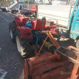  trattore Antonio Carraro 30CV