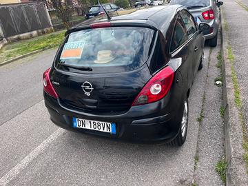 l’Opel corsa 2008 serie D