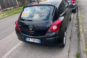 l’Opel corsa 2008 serie D