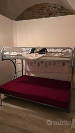 Divano letto a soppalco