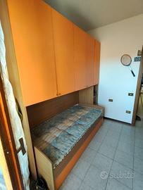 Cameretta a ponte con 2 letti 