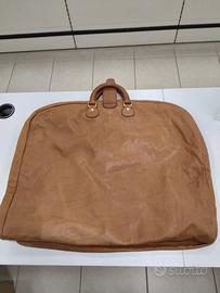Porta abiti vintage in pelle