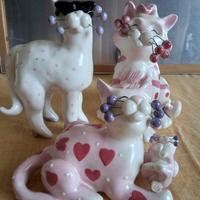 gatti di Emy Lacombe per Hervit porzellan