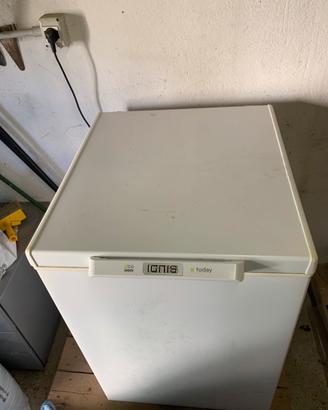 Freezer a pozzetto
