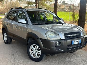 Hyundai tucson 2.0 crdi 4x4 98.000km