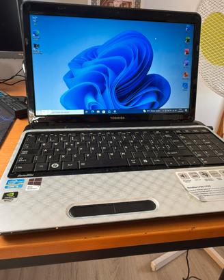 Laptop Toshiba Satellite L750