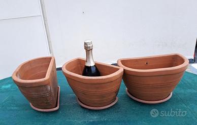 3 vasi terracotta semicircolari 30 cm e sottovasi.