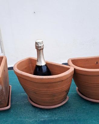3 vasi terracotta semicircolari 30 cm e sottovasi.