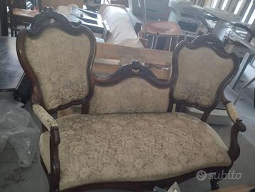 Divanetto antico stile vintage