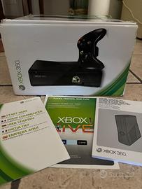 Console Xbox 360 Slim in Scatola (CIB) con Manuali