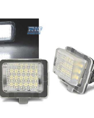 LUCI TARGA A LED MERCEDES W204 W205 W212 W221 W222