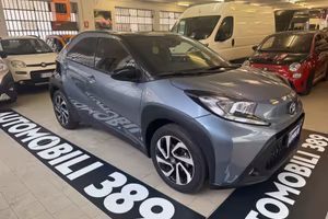 Toyota Aygo X 1.0 VVT-i 72 CV 5 porte Trend