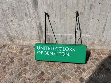 insegna benetton