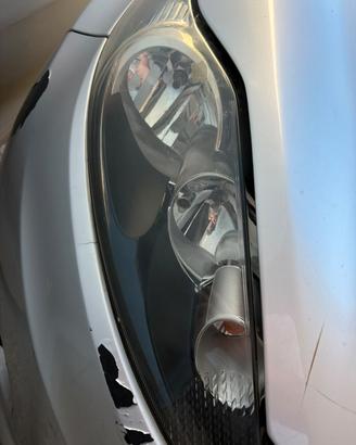 farò anteriore dx  Ford Fiesta 