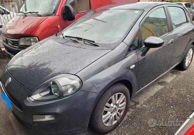 FIAT Punto benzina GPL neopatentato