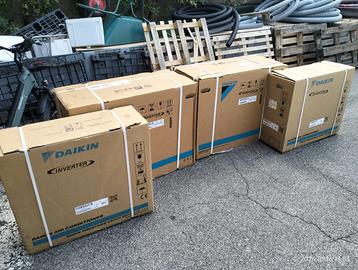 Monosplit DAIKIN PERFERA FVXM50A