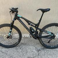 MTB FOCUS SPINE BIAMMORTIZZATA IN CARBONIO