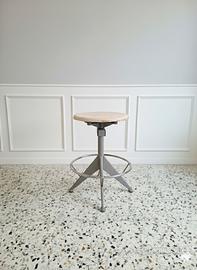 Sgabello industriale design anni 60