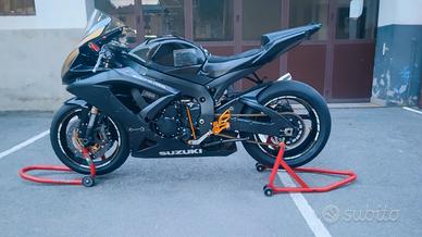 Suzuki GSX-R 600 L0 (2010) uso pista