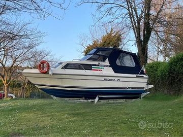 Cabinato Cranchi Holiday 21