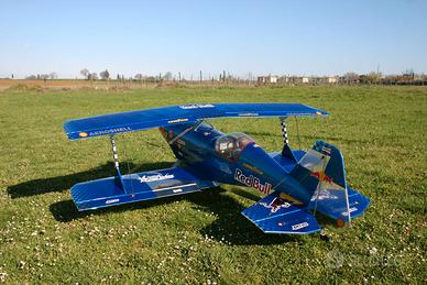 Aeromodello Pitts Challenger III pronto al volo