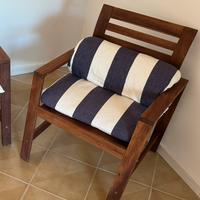 Poltrona Ikea con cuscini