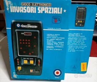 Invasori Spaziali electronics