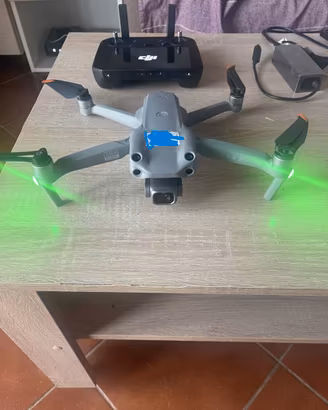 Dji Air 2s drone combo con DJI RC PRO e 3 batterie
