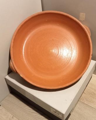 Tegame basso in terracotta con manici  d. cm 30.
