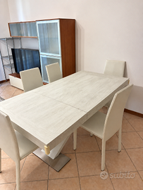Tavolo allungabile