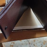 portafoglio di pelle 