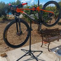 MTB Lee Cougan Droid 