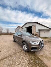 Q3 2.0 quattro 184 cv