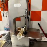 Sega ossa professionale