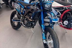 Suzuki Valenti SM 125