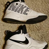 Scarpe Nike Team Hustle D 9 Originali
