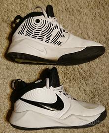 Scarpe Nike Team Hustle D 9 Originali