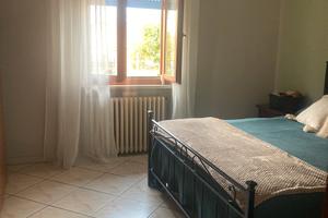 Distributore carburanti, officina e 2 abitazioni