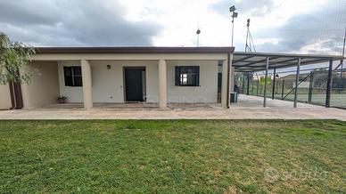 Attività commerciale - Floridia