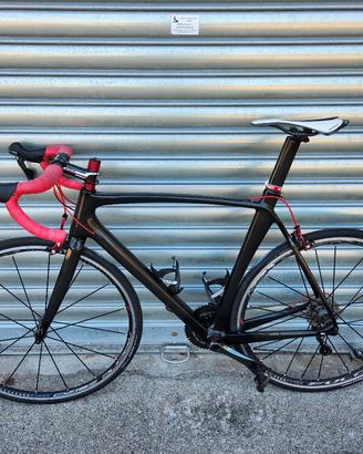 Bicicletta da corsa in carbonio fulcrum