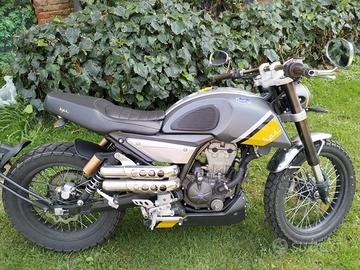 F.B. MONDIAL HPS 125